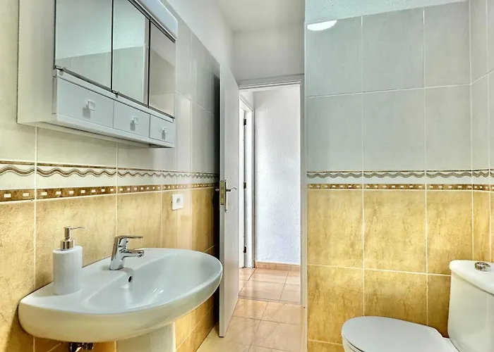 Sunbeach דירה ארונה