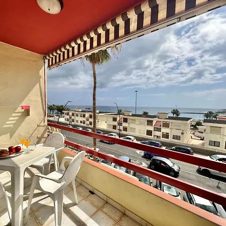 Sunbeach Apartmán *