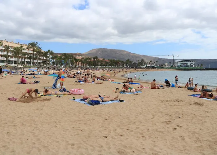 Sunbeach شقة أرونا